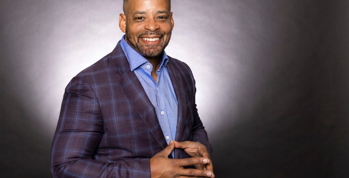 Dr. Stephen Crawford